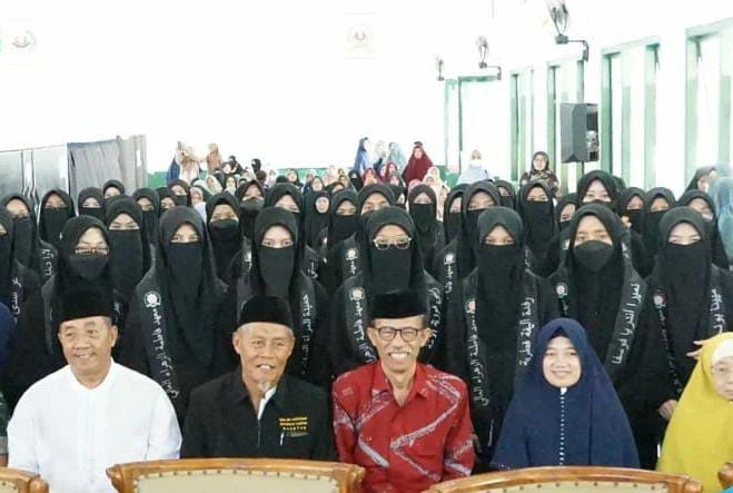 Bupati Magetan Hadiri Wisuda Tahfidzul Quran ke V Ma’had ‘Aly Fatimah Az-Zahra dan Ma’had ‘Aly Muhammad Al-Fatih Angkatan 2019-2021
